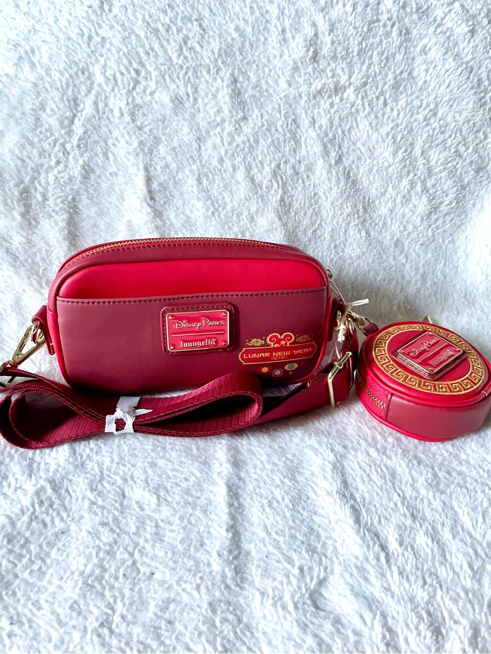 Disney Parks x Loungefly DCA Lunar New Year Crossbody Bag & Coin Purse - Picture 2 of 6